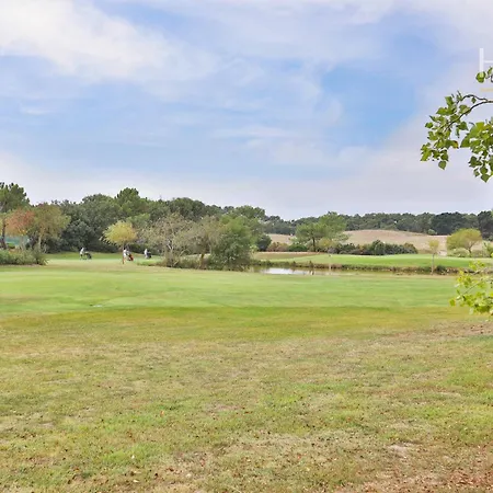 Apartament Superbe En Avec Piscine