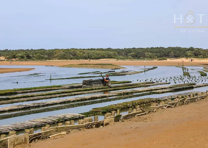 Superbe En Avec Piscine דירה *