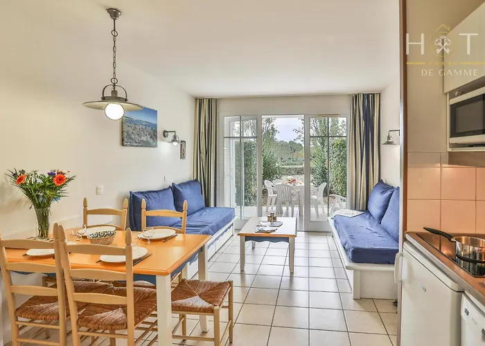 Superbe En Avec Piscine Talmont-Saint-Hilaire