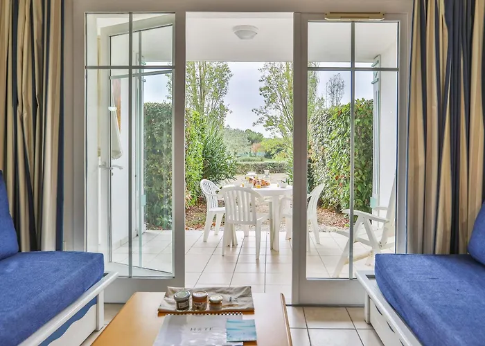 Superbe En Avec Piscine